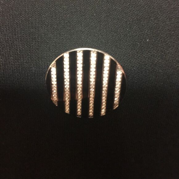 Black and silver ring with rhinestones. - Picture 1 of 4